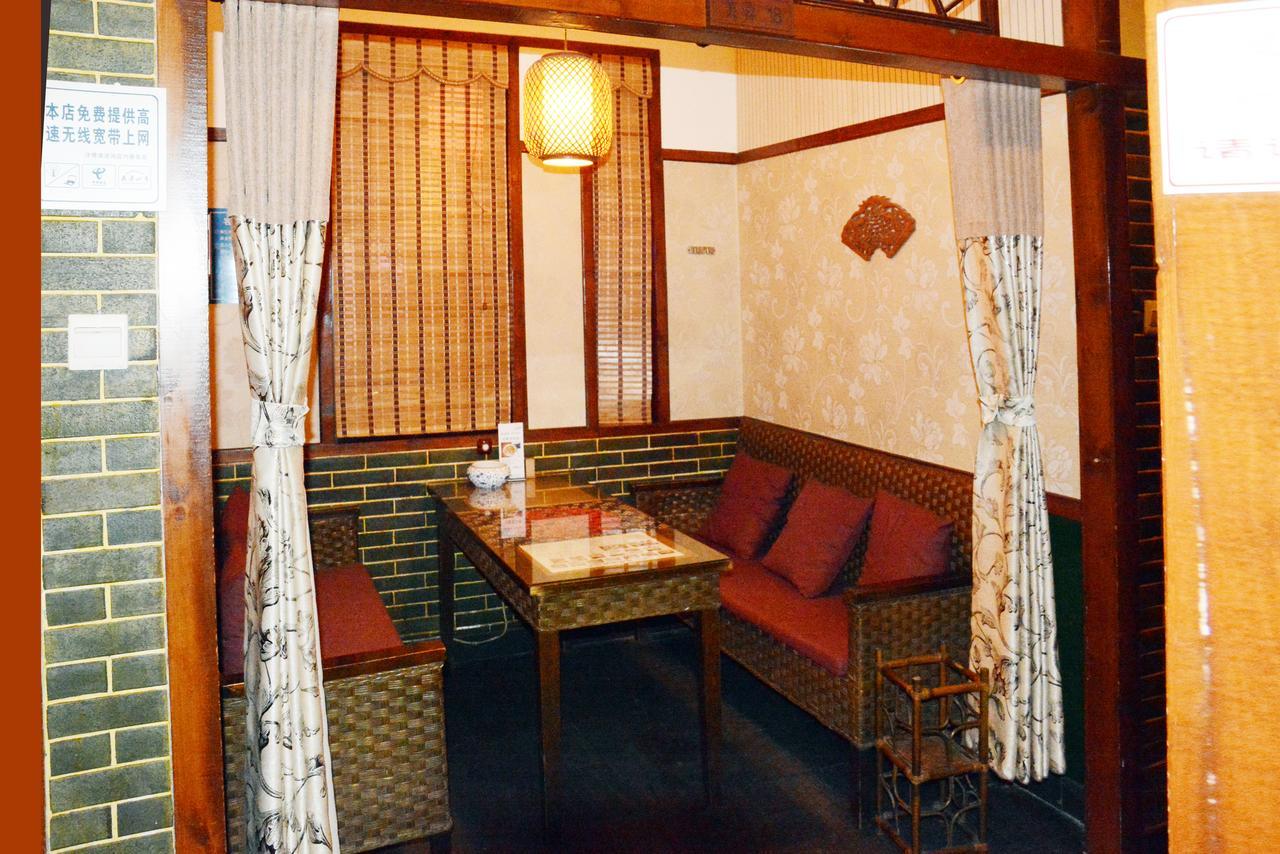 Chuansha Hotel 3*